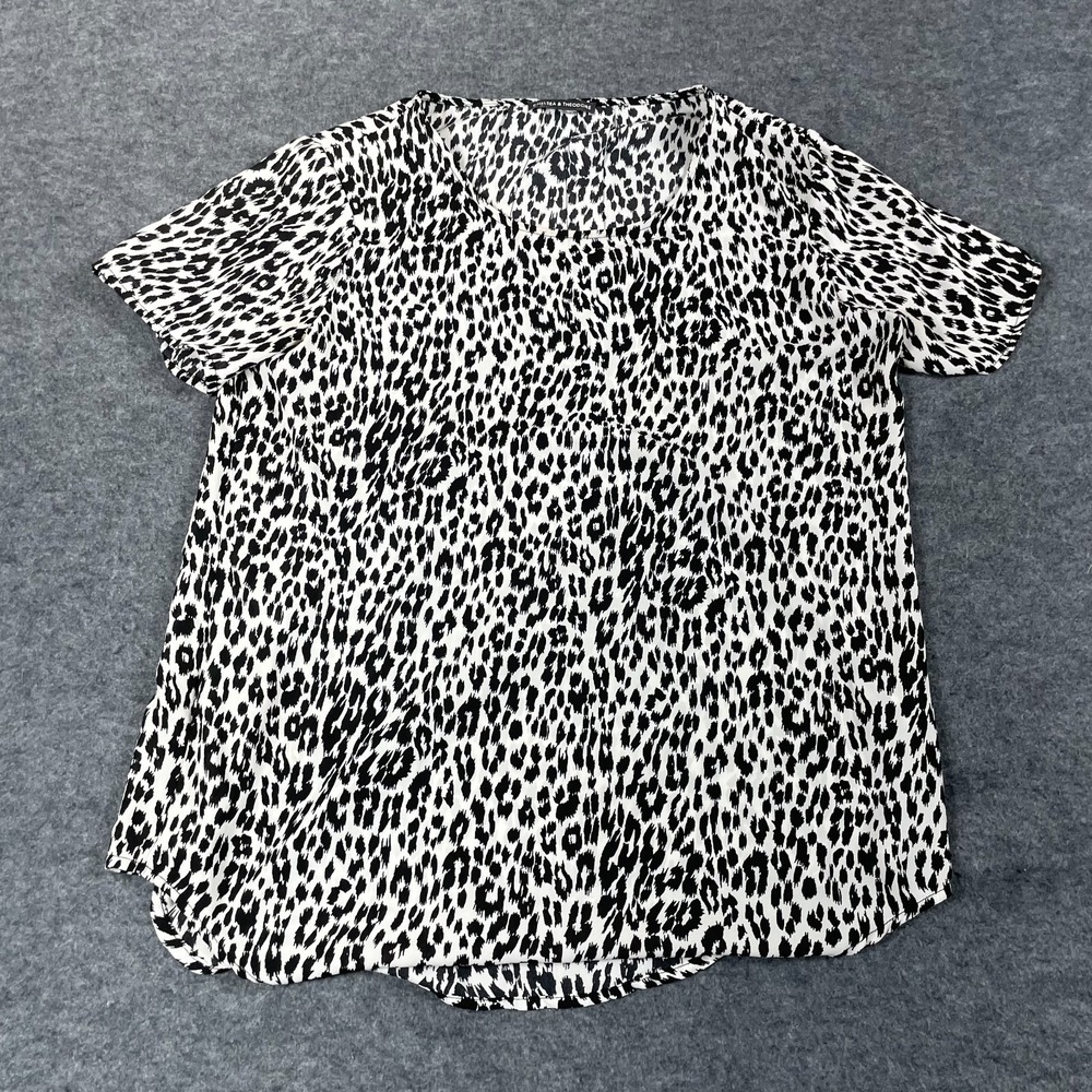 Chelsea Theodore Top Womens Medium White Black Zebra Print Short‎ Sleeve Casual